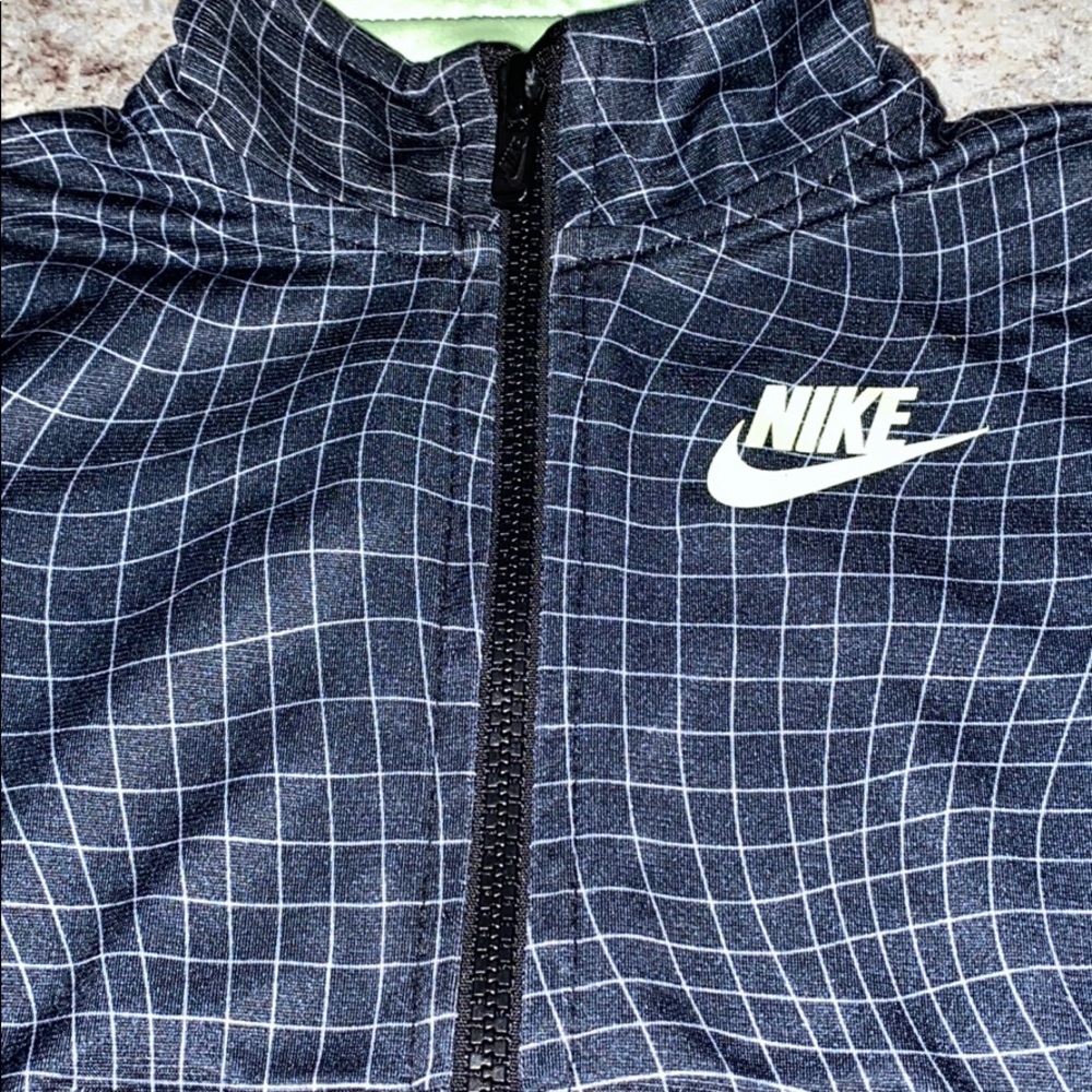 Toddler Nike Zip Up - Picture 4 of 9